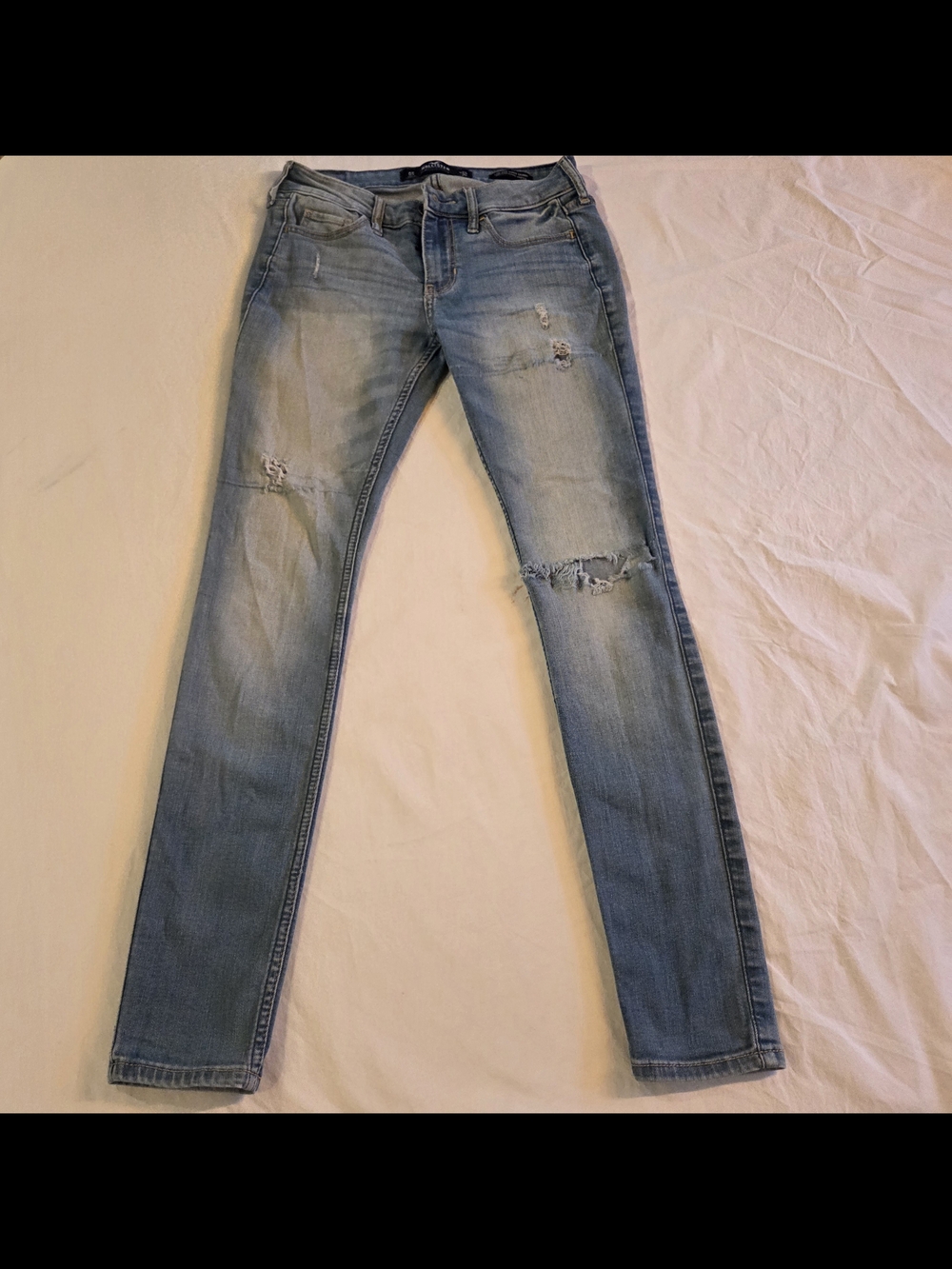 Hollister Light Blue Low Rise Ripped Super Skinny Jeans